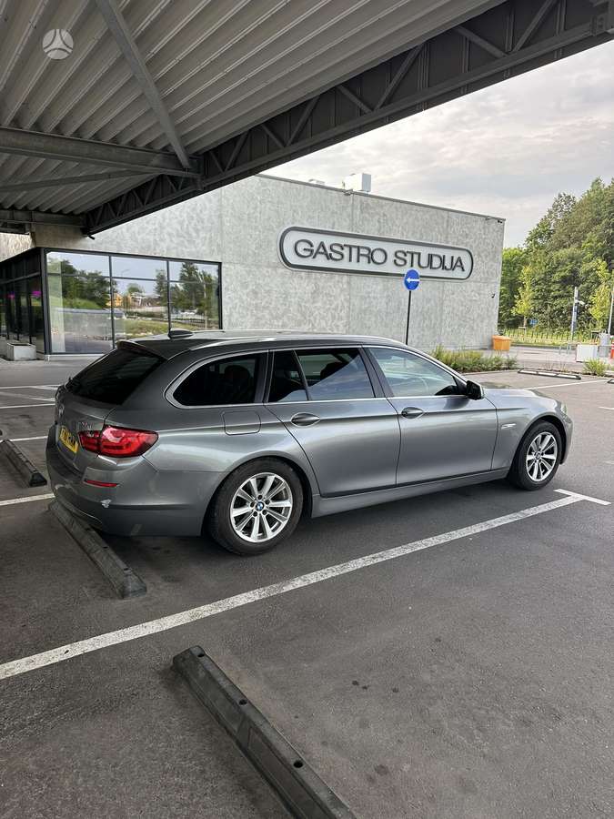 BMW 520, 2.0 l., Универсал