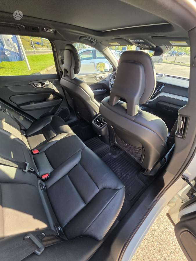 Volvo XC60 - 11