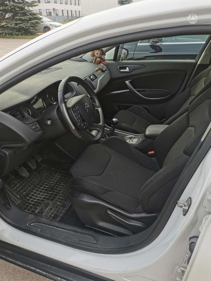Citroen C5, 2.0 l., Седан