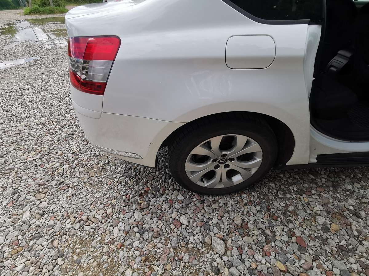 Citroen C5, 2.0 l., Седан