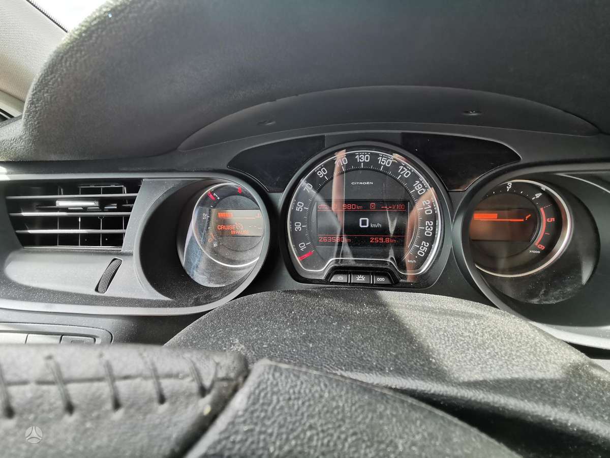 Citroen C5, 2.0 l., Седан