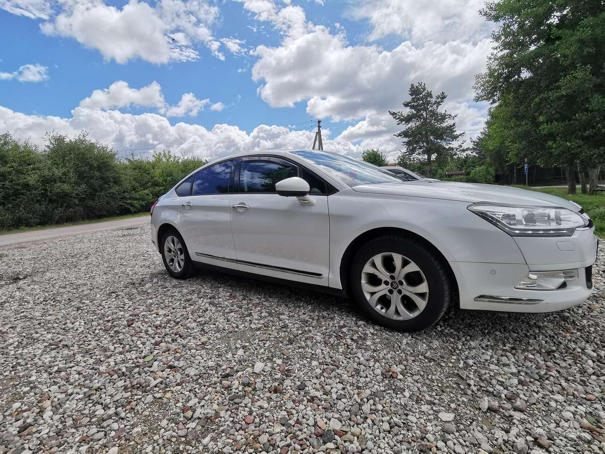 Citroen C5, 2.0 l., Седан