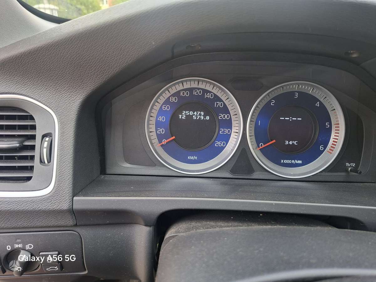 Volvo V60, 2.0 l., Универсал