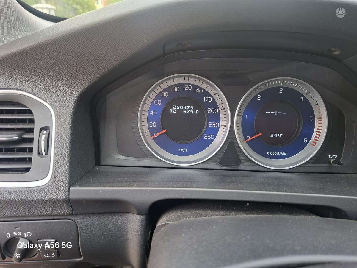 Volvo V60, 2.0 l., universalas