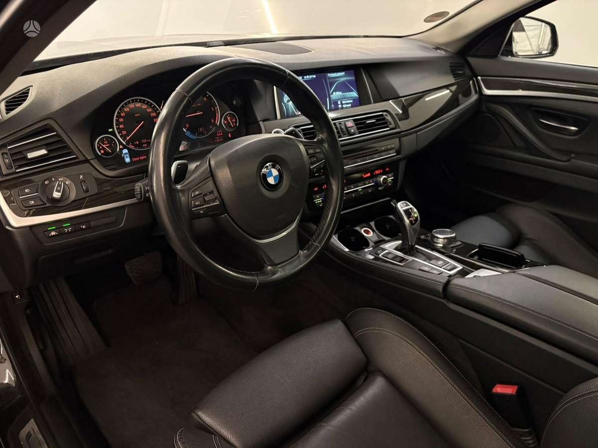 BMW 525, 2.0 l., Универсал