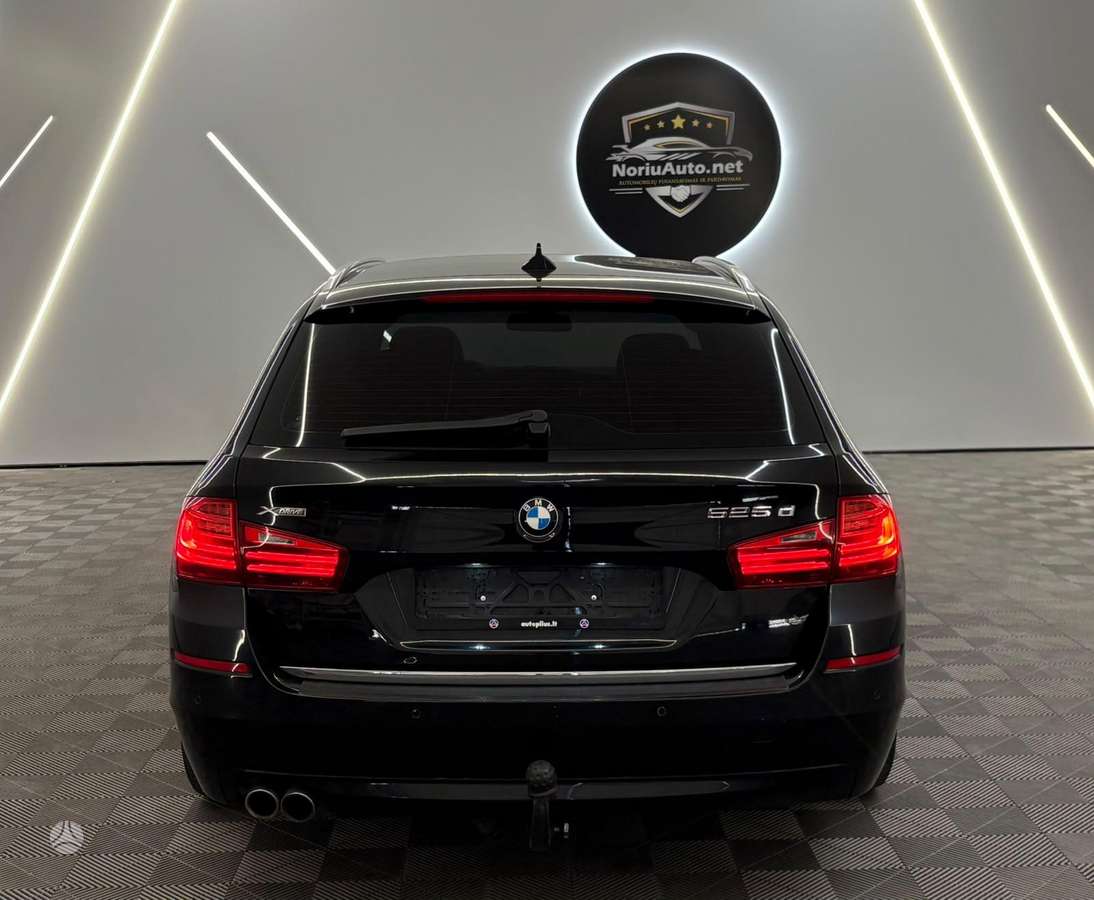 BMW 525, 2.0 l., wagon