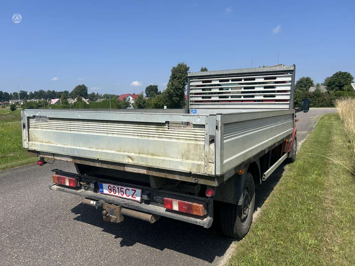 Ford Transit, 2.4 l., cargo van