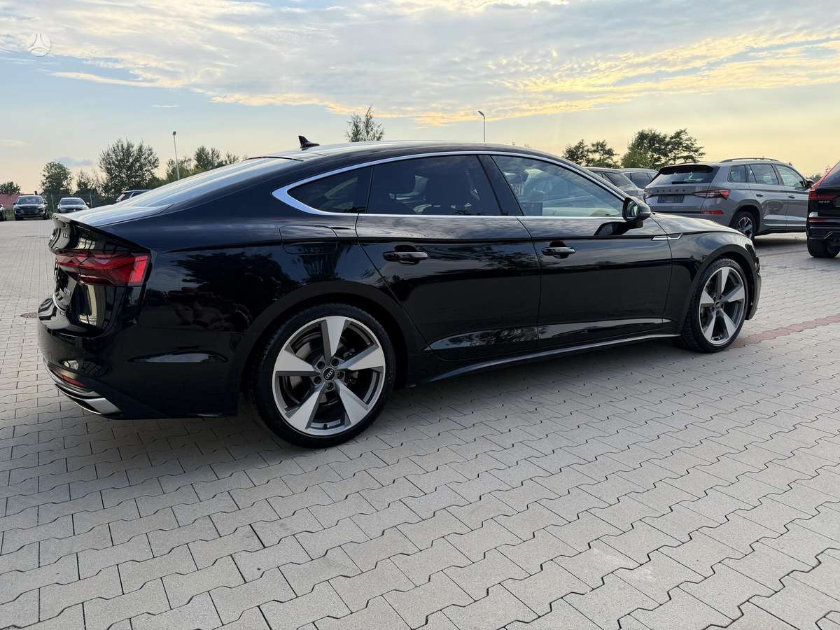 Audi A5, 2.0 l., hatchback