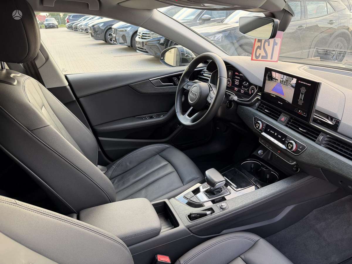 Audi A5, 2.0 l., hatchback