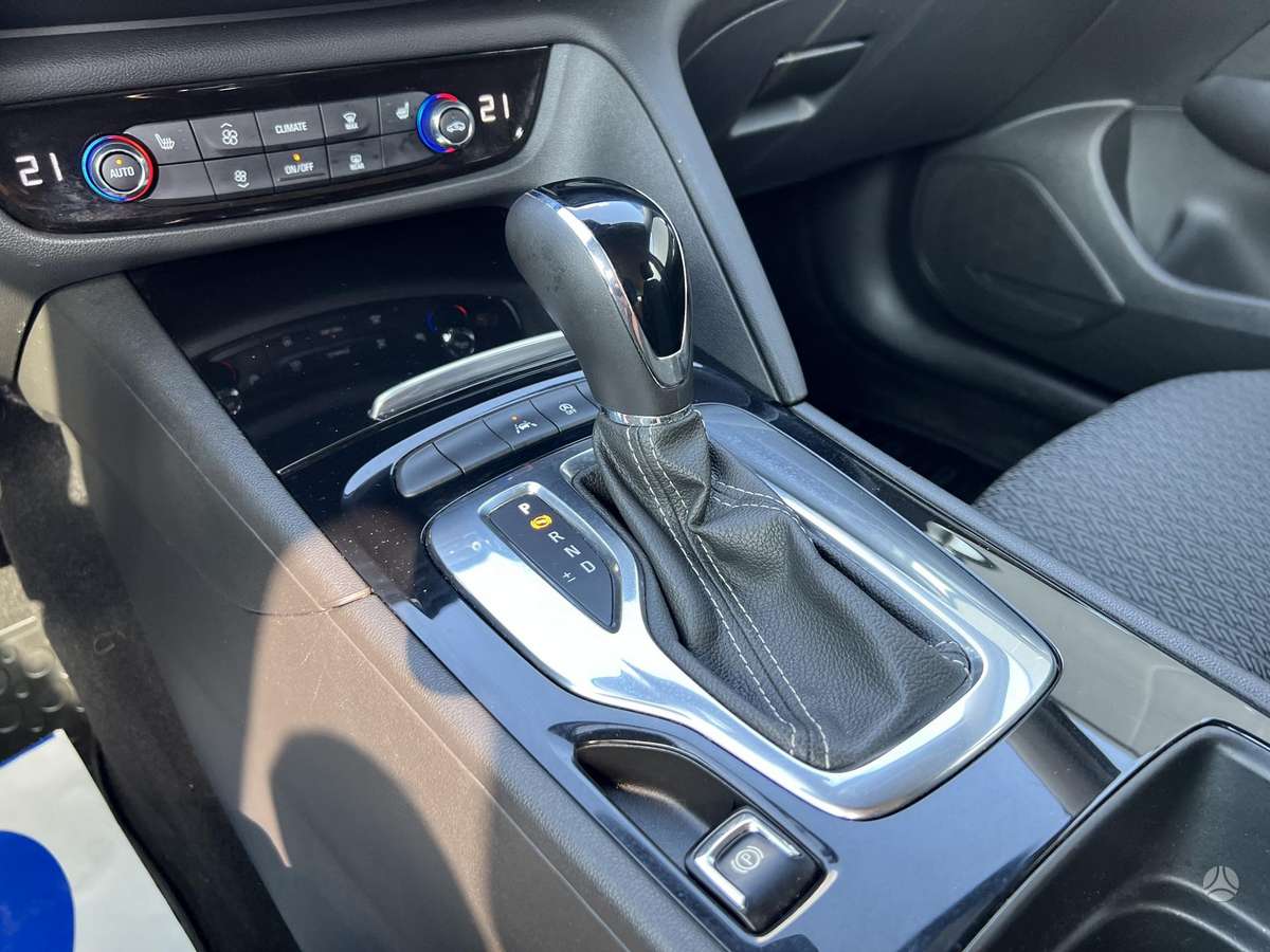 Opel Insignia, 2.0 l., Универсал