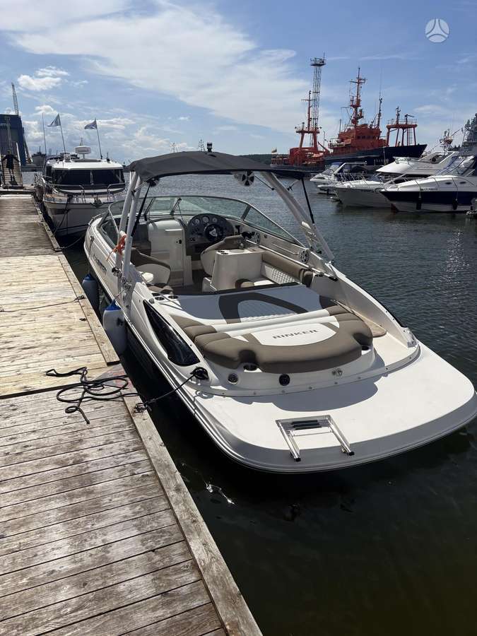 Rinker 262 captiva Rinker 262 captiva, yachts / cruisers