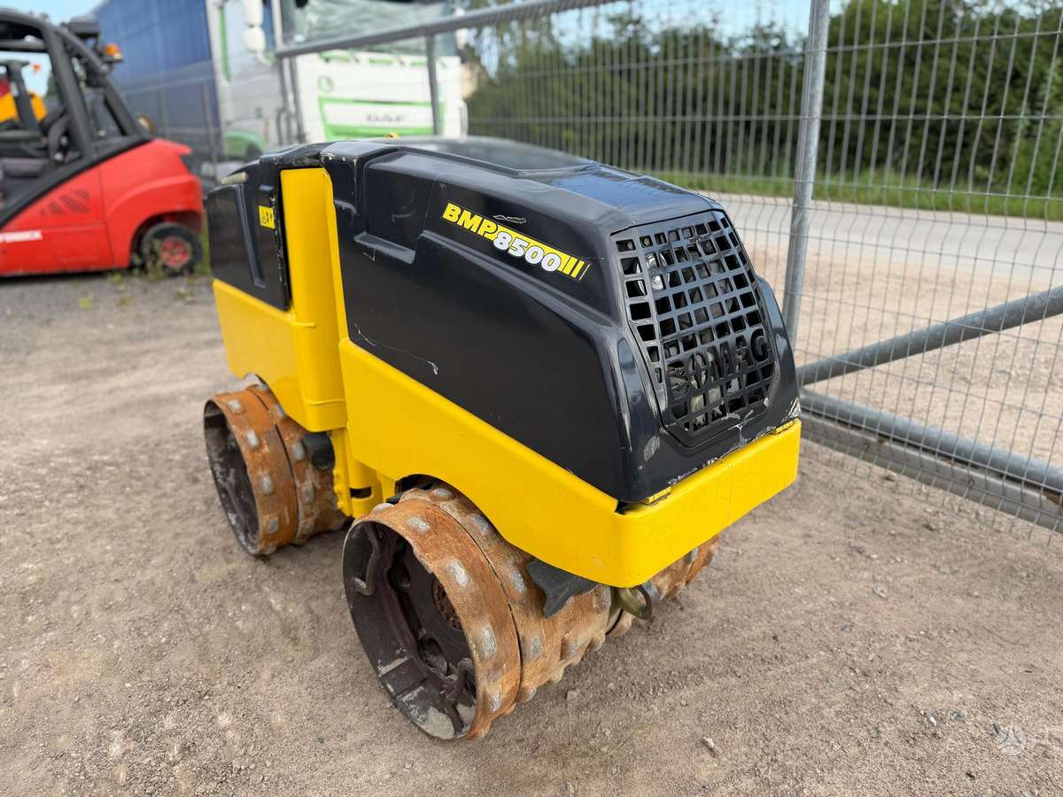 Bomag BMP8500, вибромашины