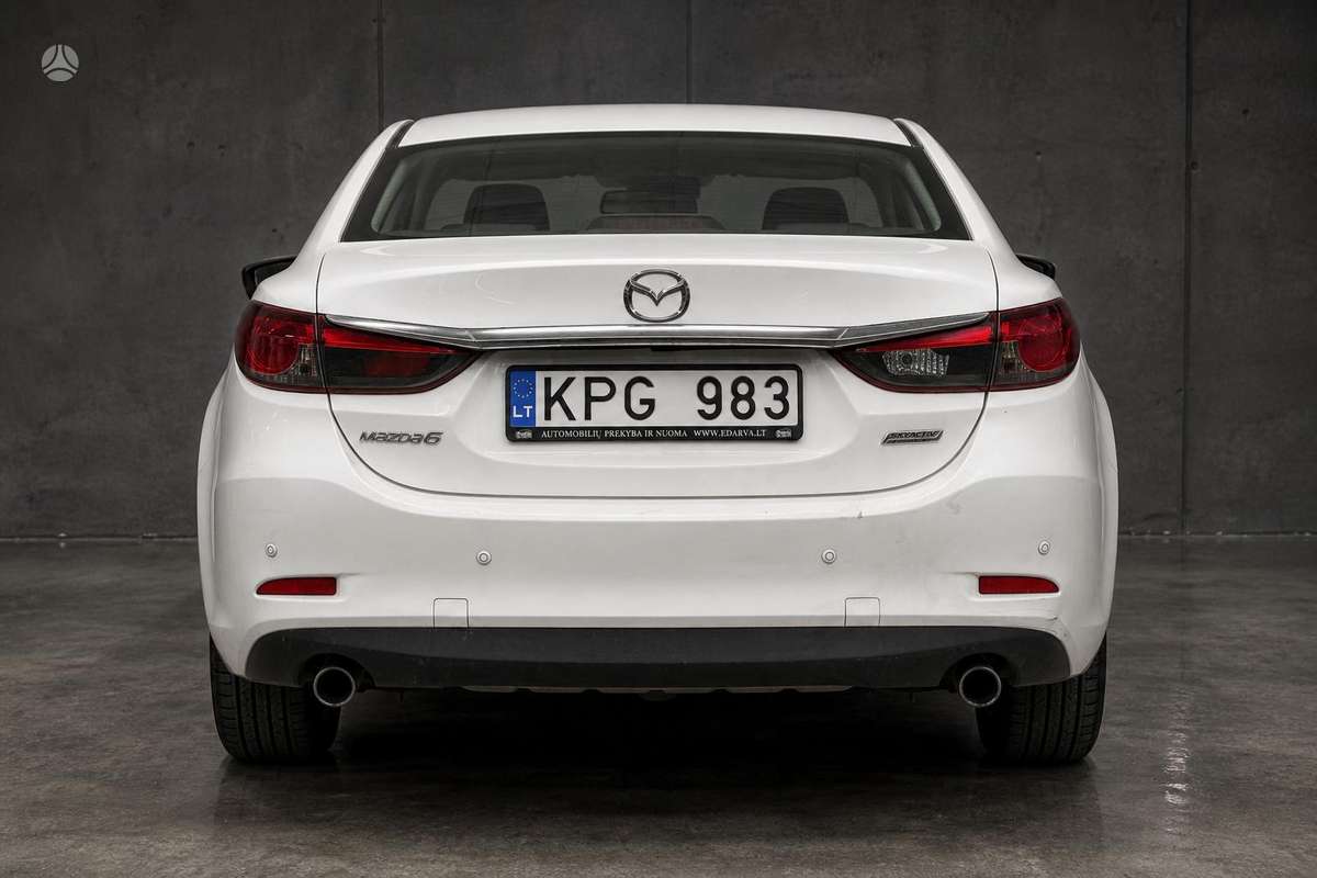 Mazda 6, 2.2 l., Седан