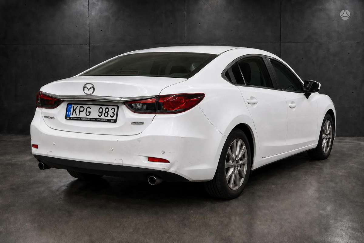 Mazda 6, 2.2 l., Седан