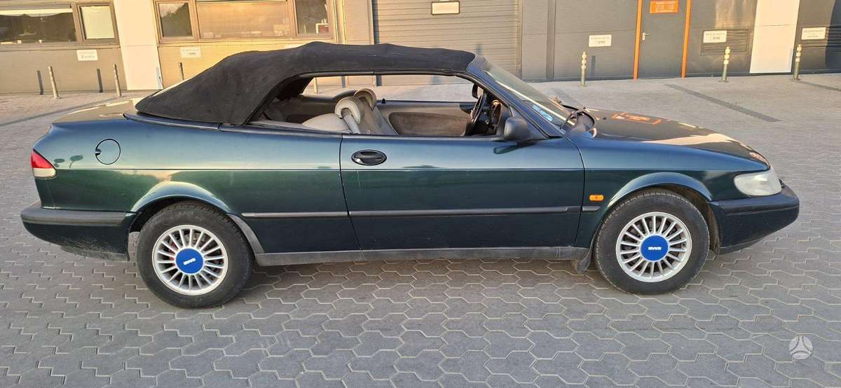 Saab 900, 2.5 l., convertible