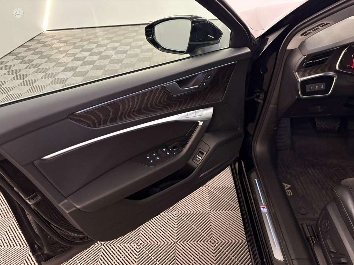 Audi A6, 2.0 l., Универсал