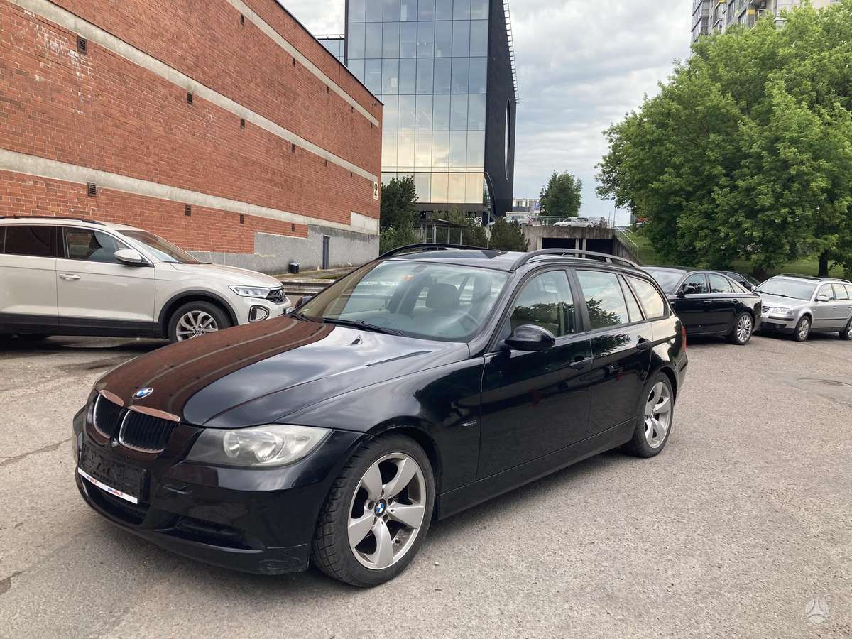 BMW 320, 2.0 l., universalas