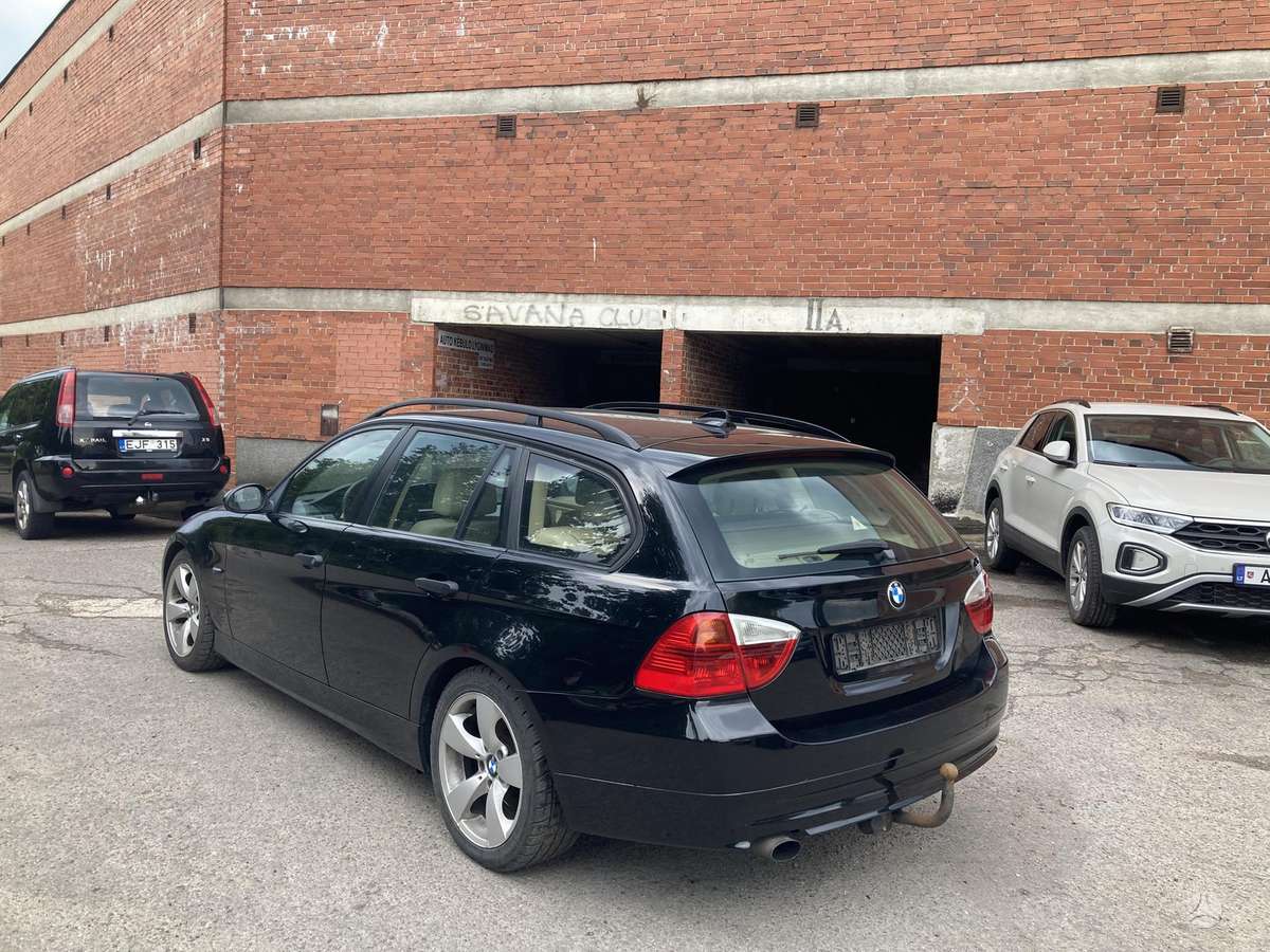 BMW 320, 2.0 l., universalas