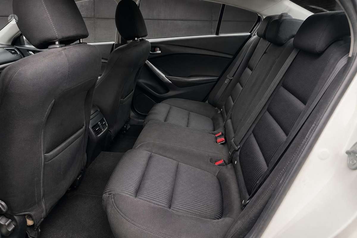 Mazda 6, 2.2 l., sedanas
