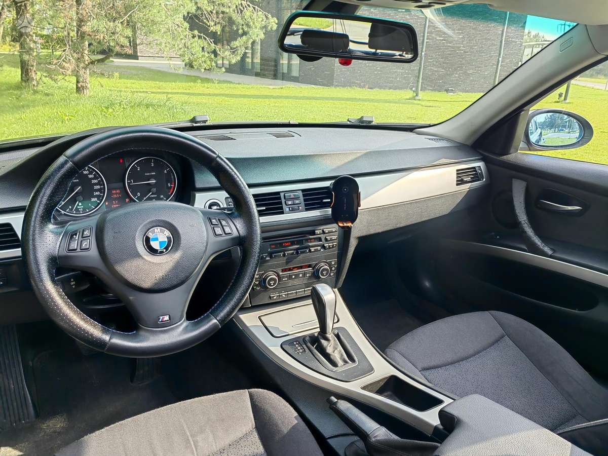 BMW 320, 2.0 l., Универсал