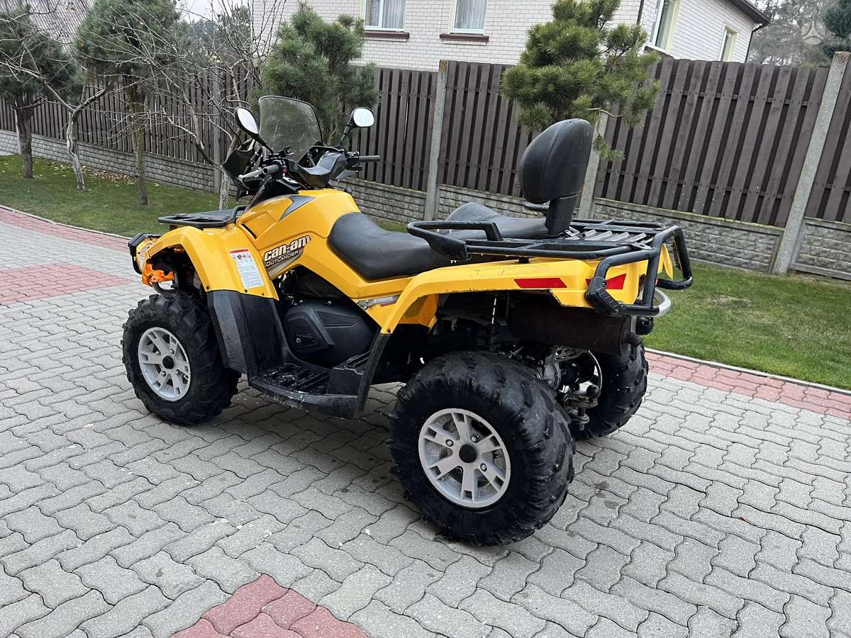 Can-Am Outlander Max 650cc, keturračiai