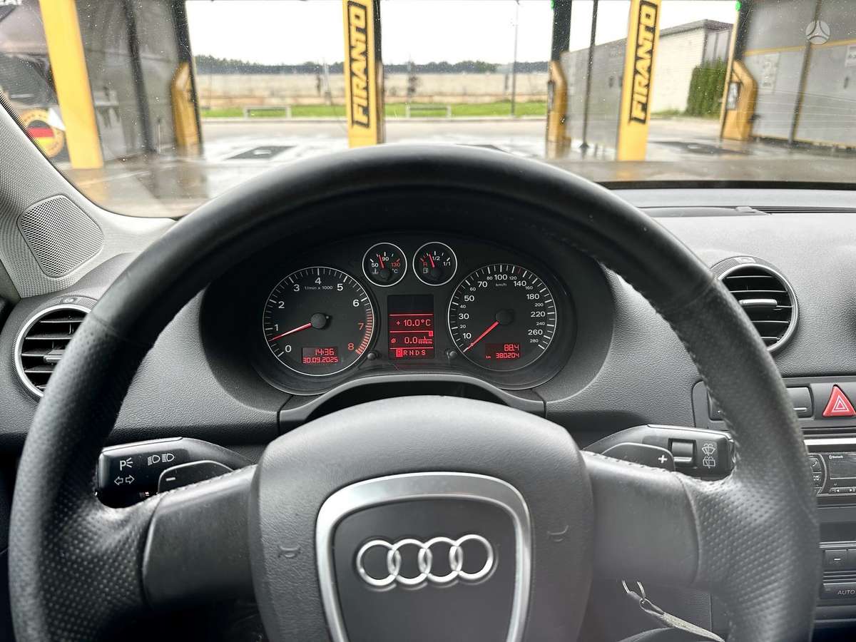 Audi A3, 3.2 l., Хэтчбек