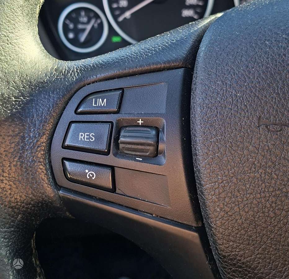 BMW 320, 2.0 l., wagon