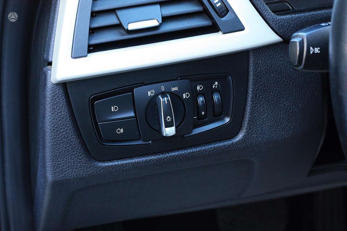 BMW 320, 2.0 l., universalas