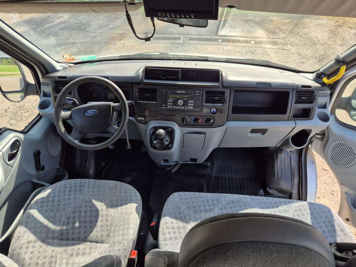 Ford Transit, passenger minibus