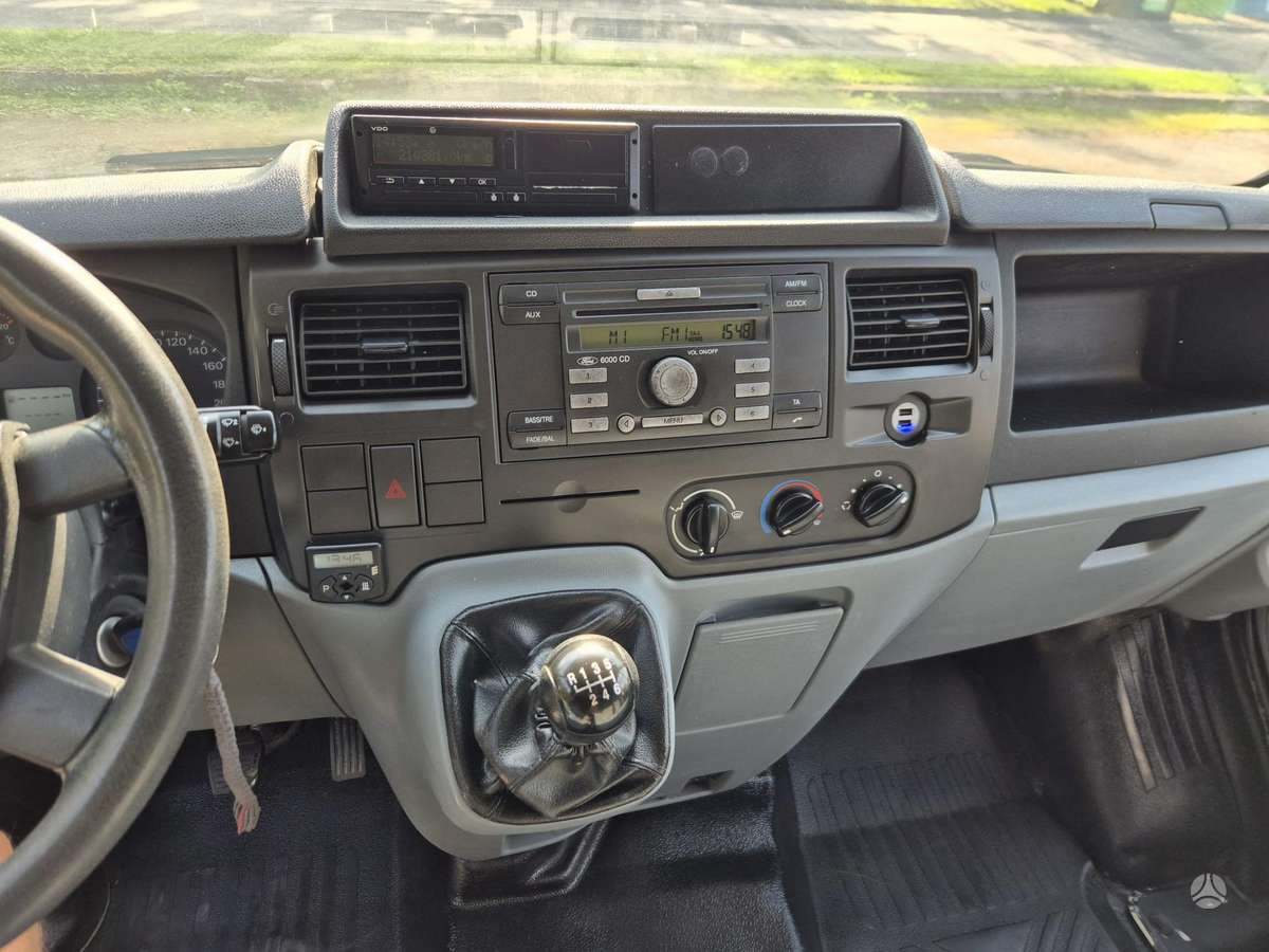 Ford Transit, keleivinis mikroautobusas