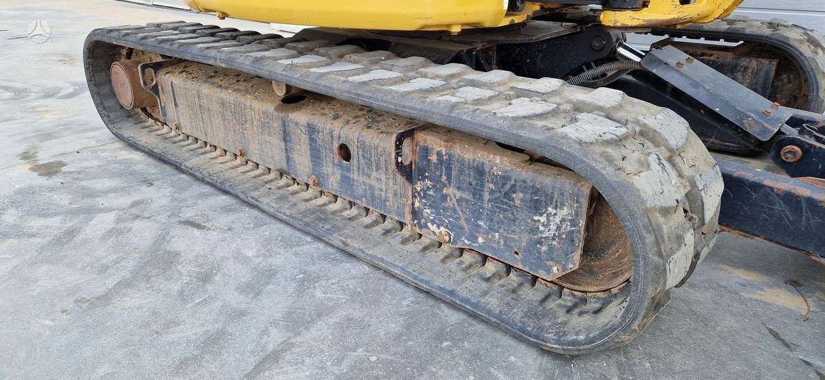 Caterpillar 305E2, mini excavator