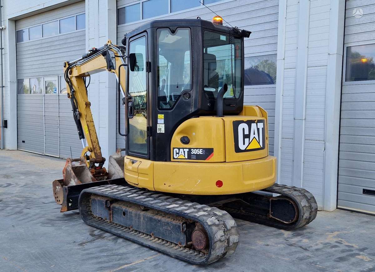 Caterpillar 305E2, mini excavator