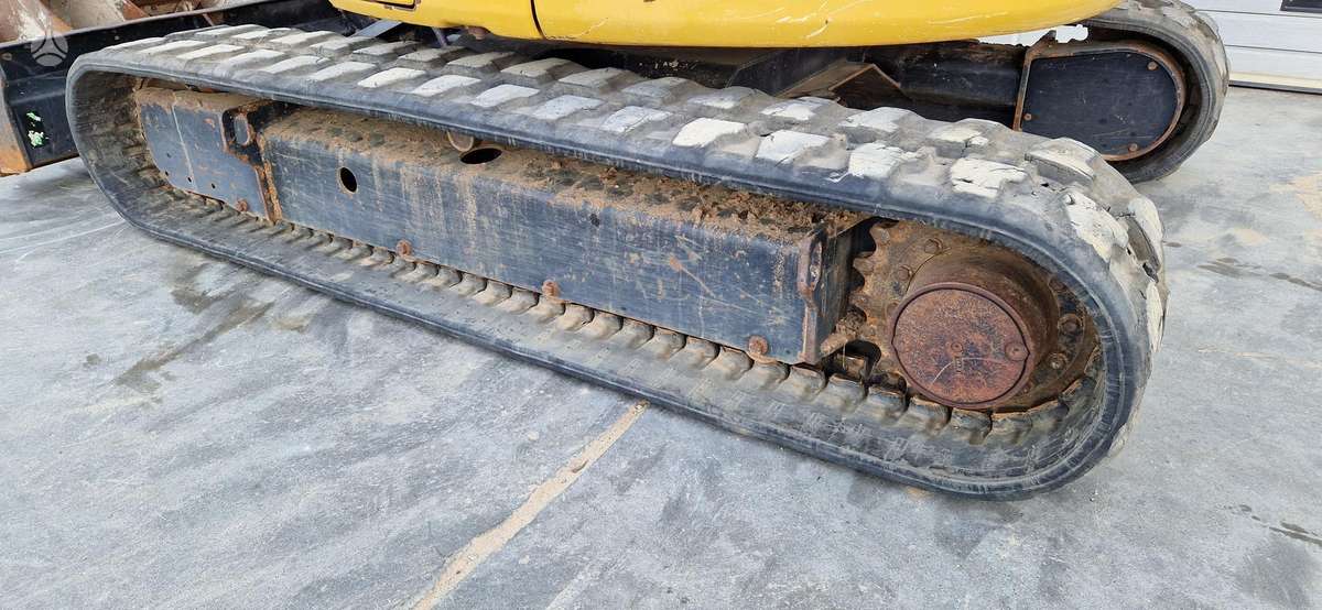 Caterpillar 305E2, mini ekskavatoriai