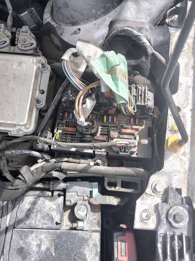 Citroen C5, 1.6 l., Седан