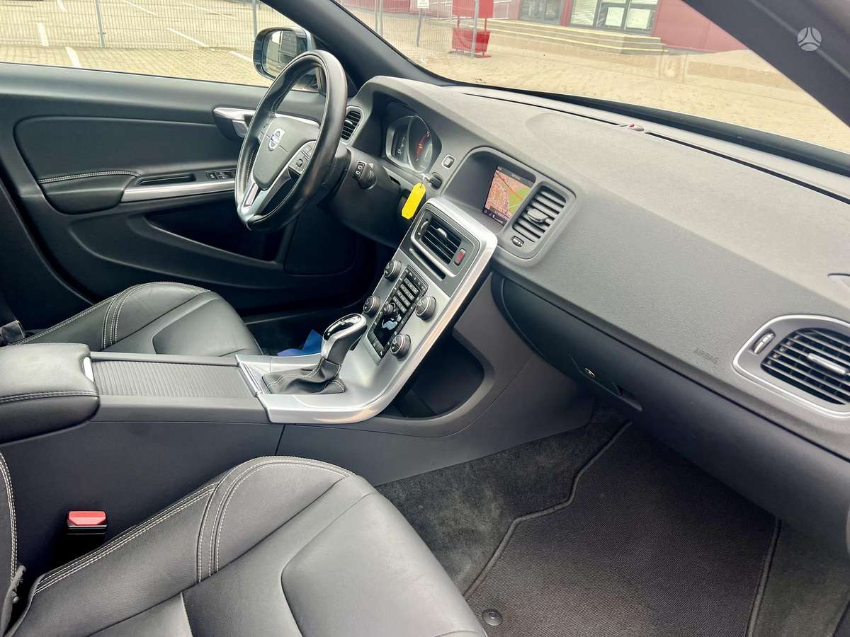 Volvo V60, 2.0 l., wagon