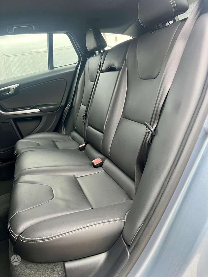 Volvo V60, 2.0 l., wagon