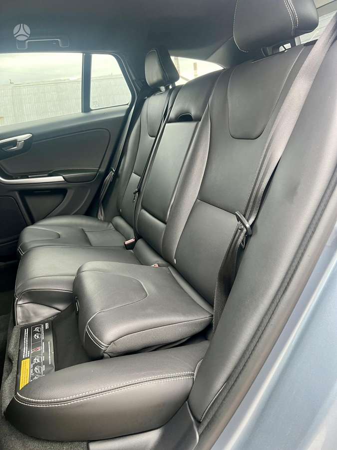 Volvo V60, 2.0 l., Универсал