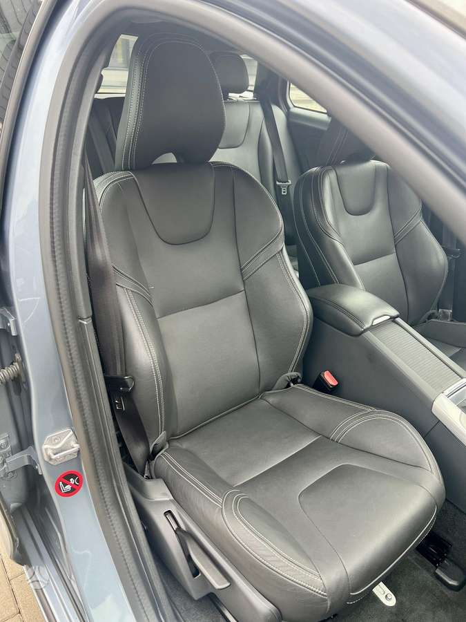 Volvo V60, 2.0 l., wagon