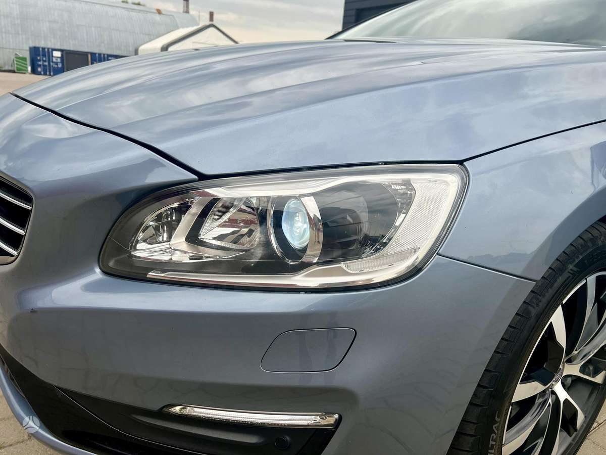 Volvo V60, 2.0 l., wagon