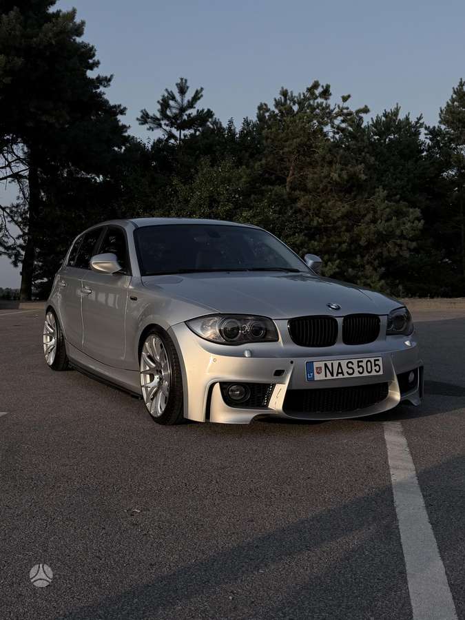 BMW 118, 2.0 l., Хэтчбек