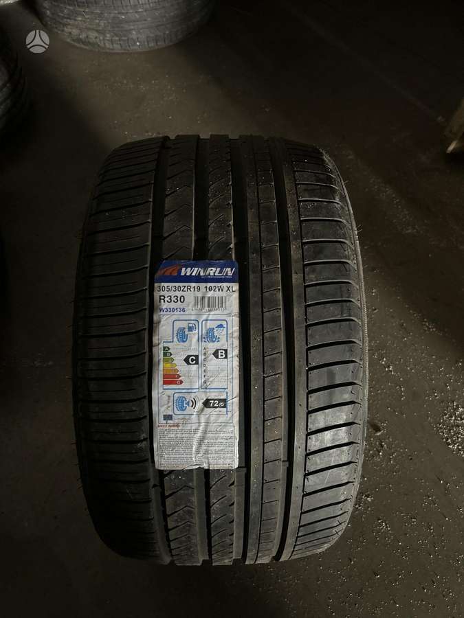 Winrun R330, vasarinės 305/30 R19