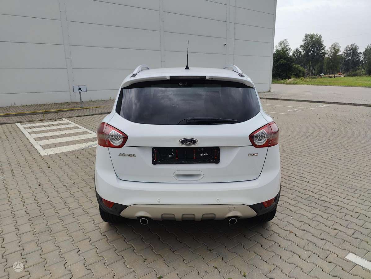 Ford Kuga, 2.0 l., Внедорожник / Кроссовер