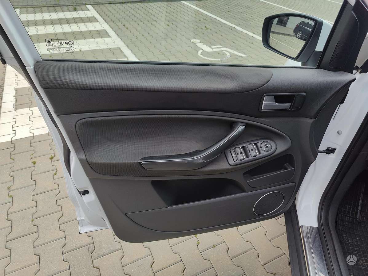 Ford Kuga, 2.0 l., Внедорожник / Кроссовер