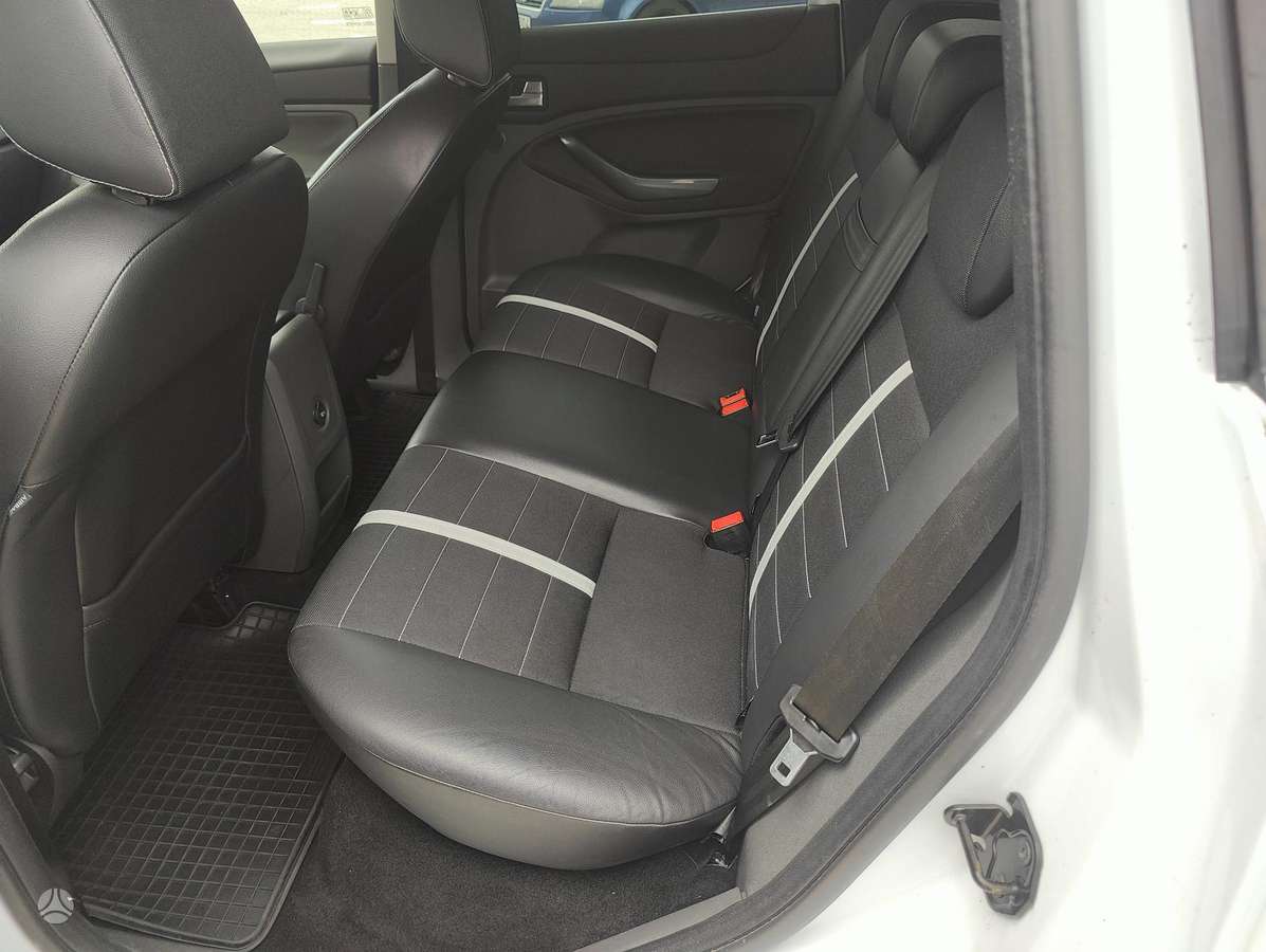 Ford Kuga, 2.0 l., Внедорожник / Кроссовер
