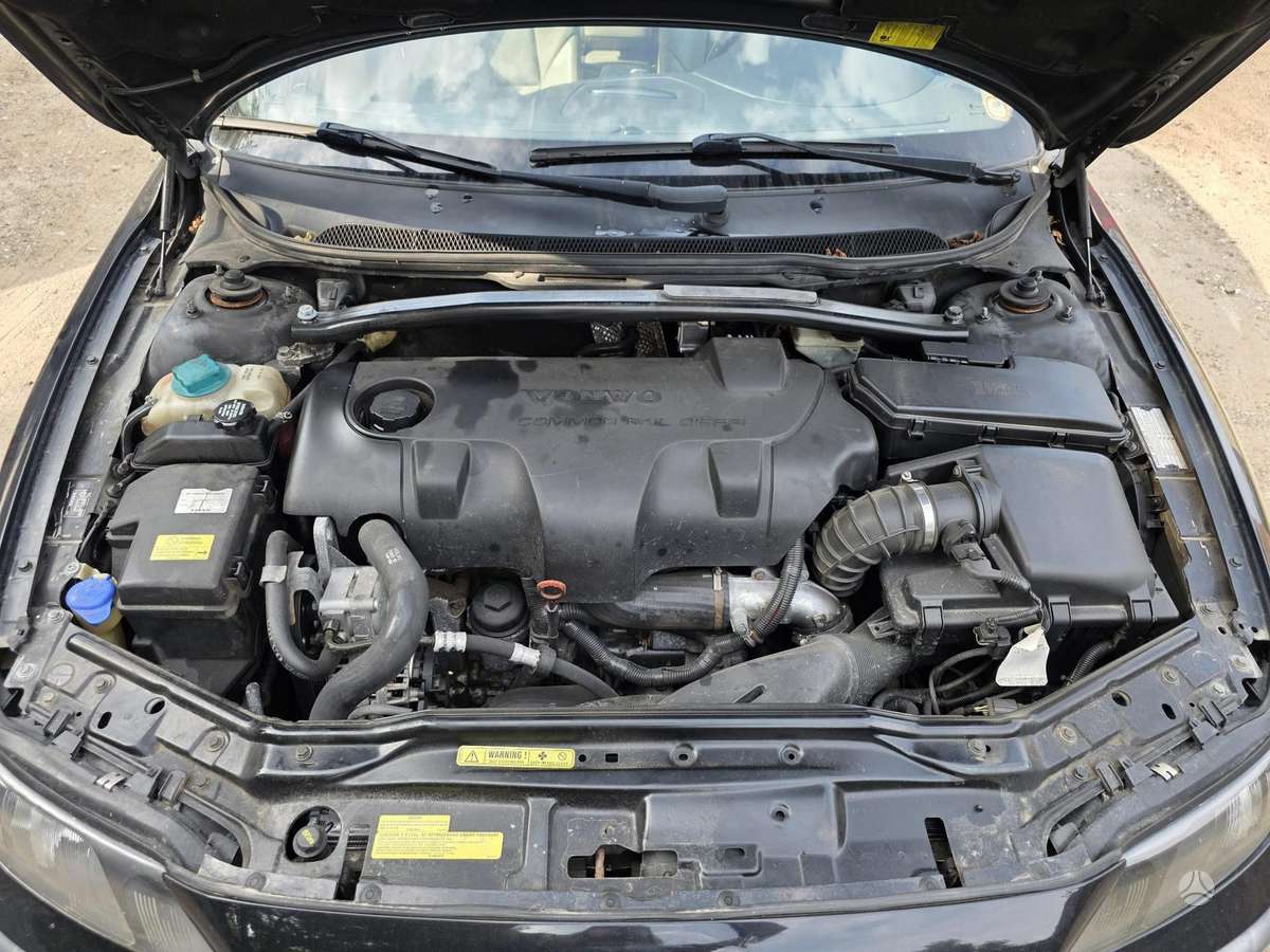 Volvo S60 dalimis