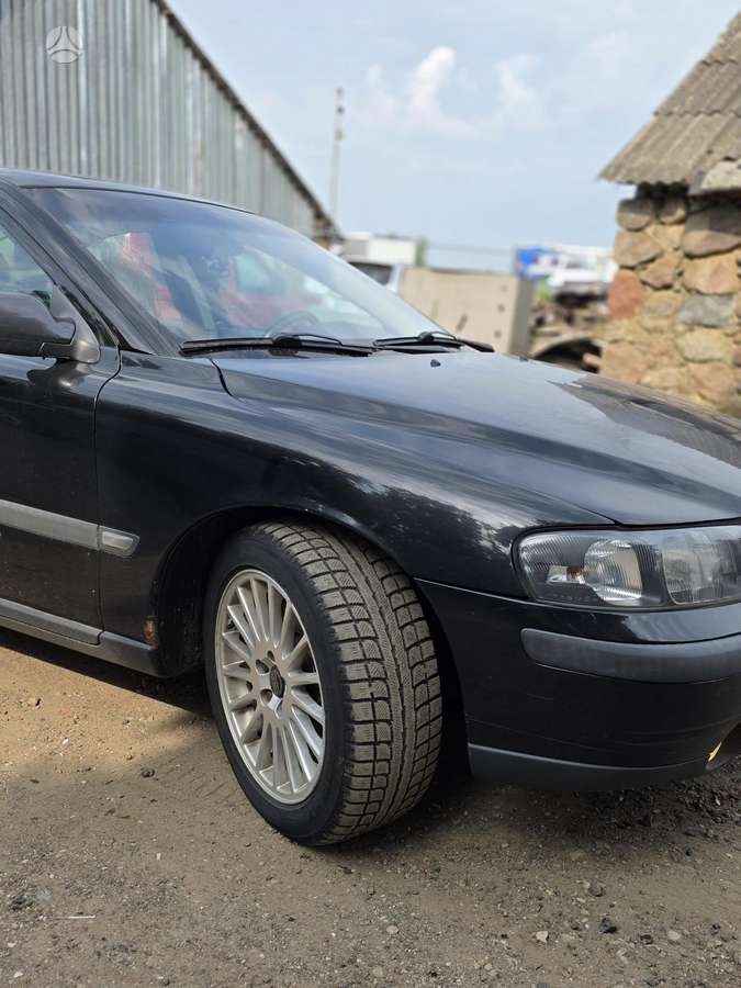 Volvo S60 dalimis
