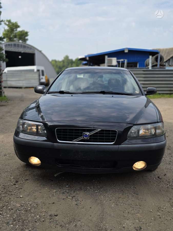 Volvo S60 dalimis
