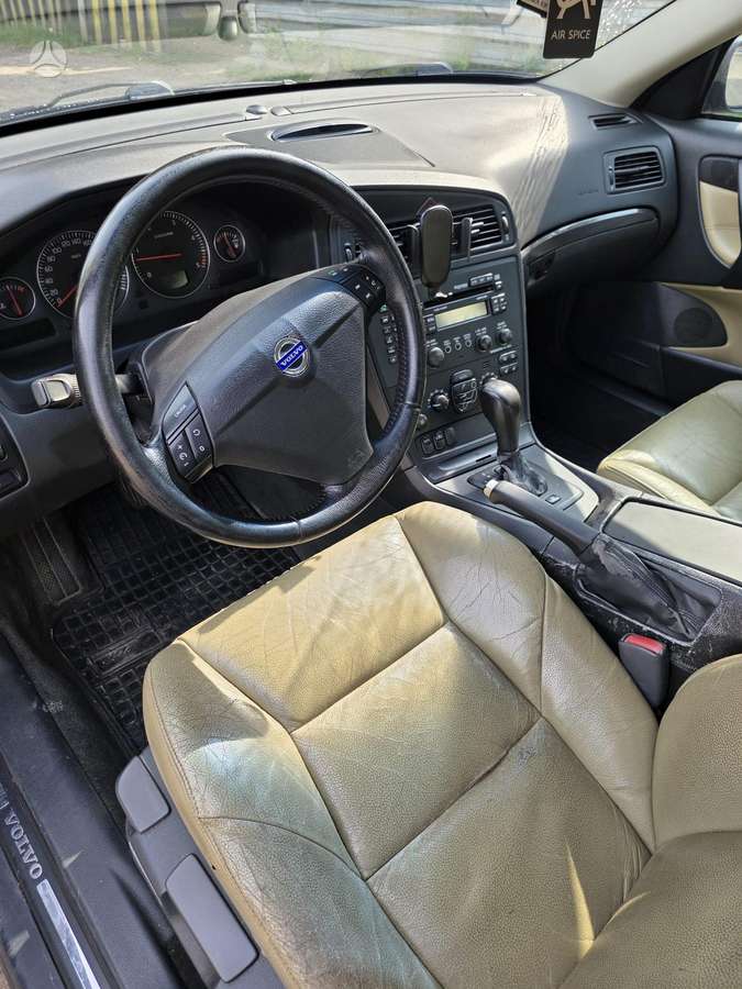 Volvo S60 rezerves daļās