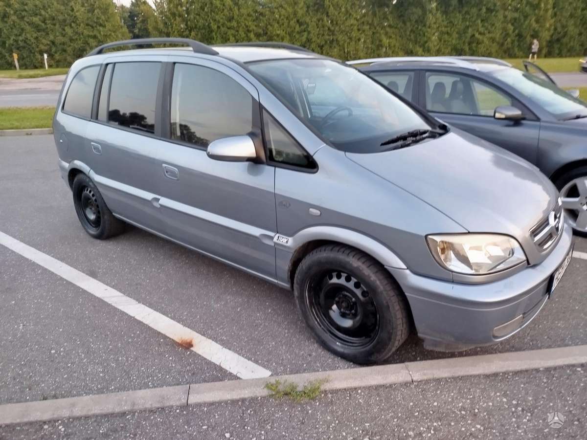 Opel Zafira - 3