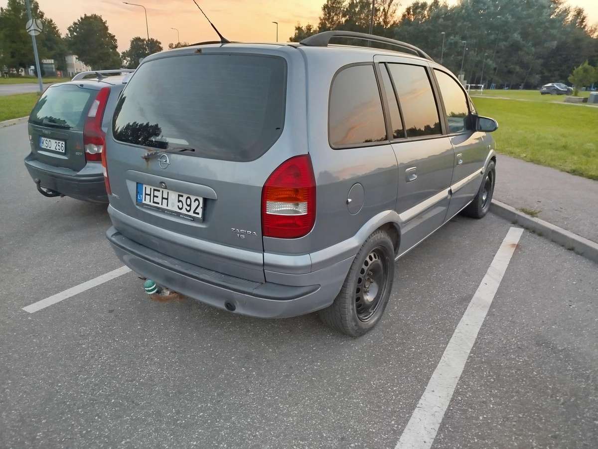 Opel Zafira - 7